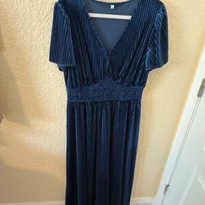 Elegant Blue Velvet Dress